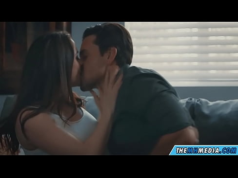 ❤️ Ngono ya kimapenzi na mama mzuri wa busty Video ya ngono ❌️